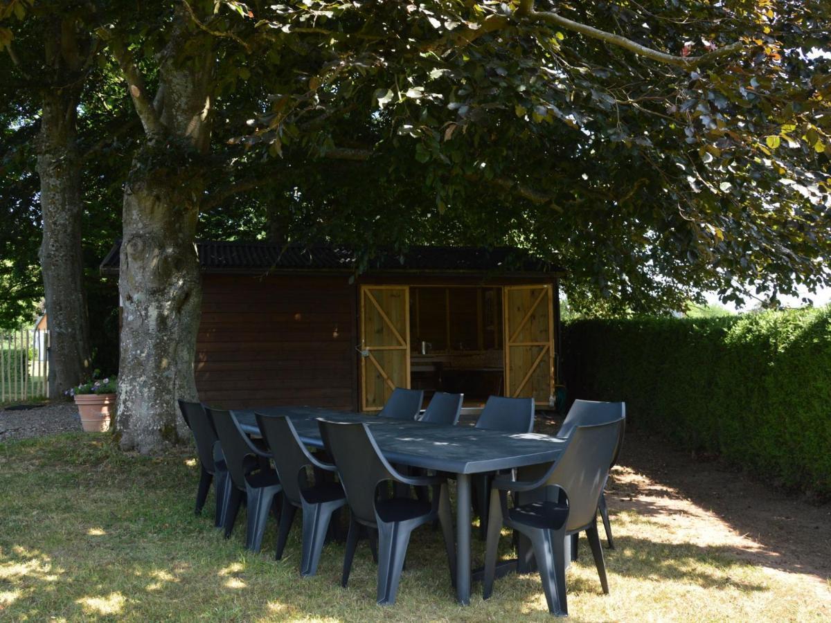 Elegant Villa In Stavelot With Fitness Playroom Kültér fotó