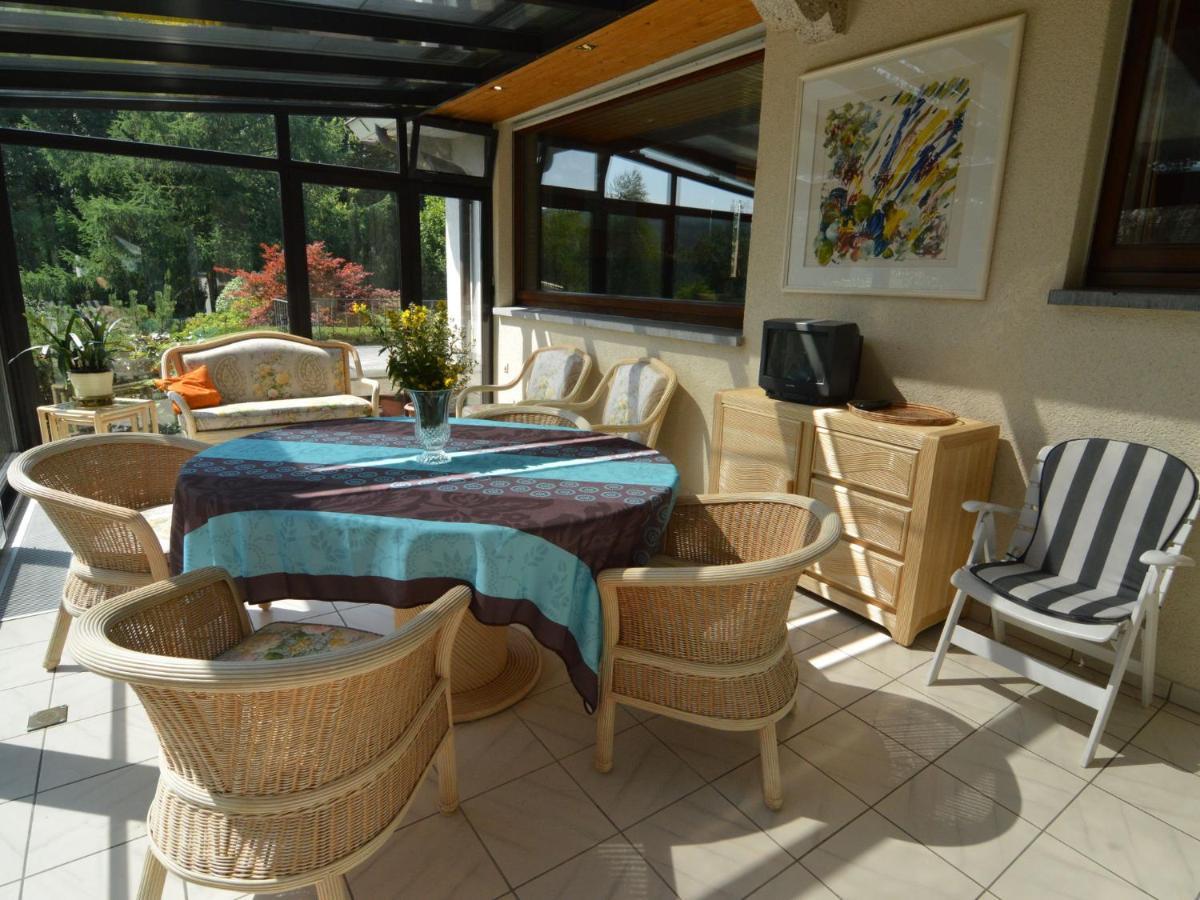 Elegant Villa In Stavelot With Fitness Playroom Szoba fotó