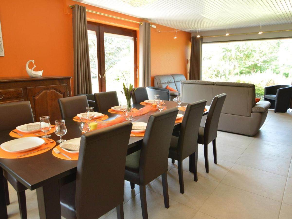 Elegant Villa In Stavelot With Fitness Playroom Kültér fotó