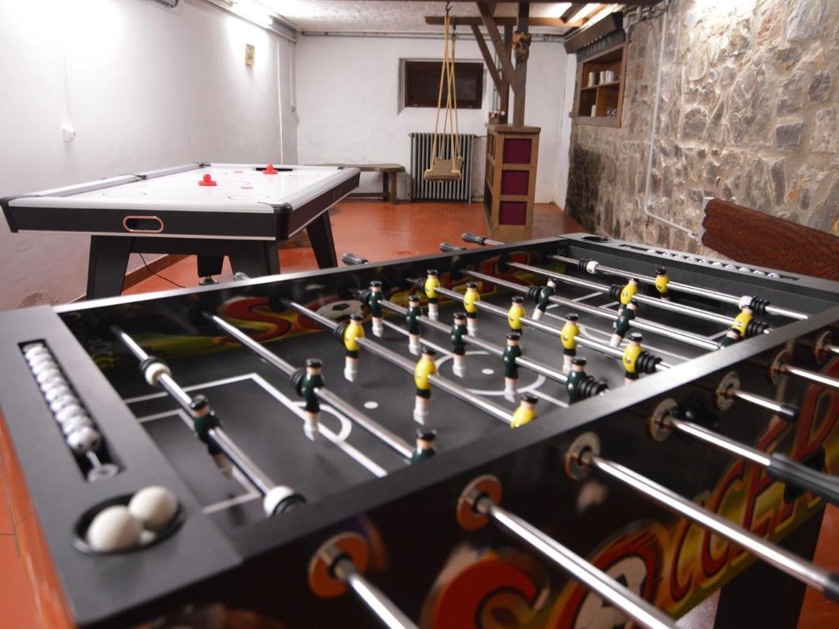 Elegant Villa In Stavelot With Fitness Playroom Kültér fotó