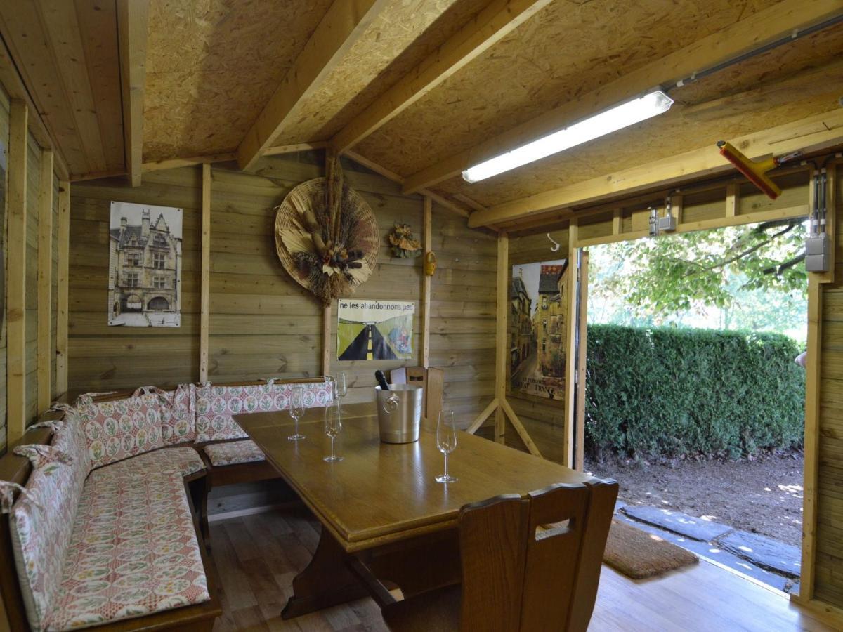 Elegant Villa In Stavelot With Fitness Playroom Kültér fotó